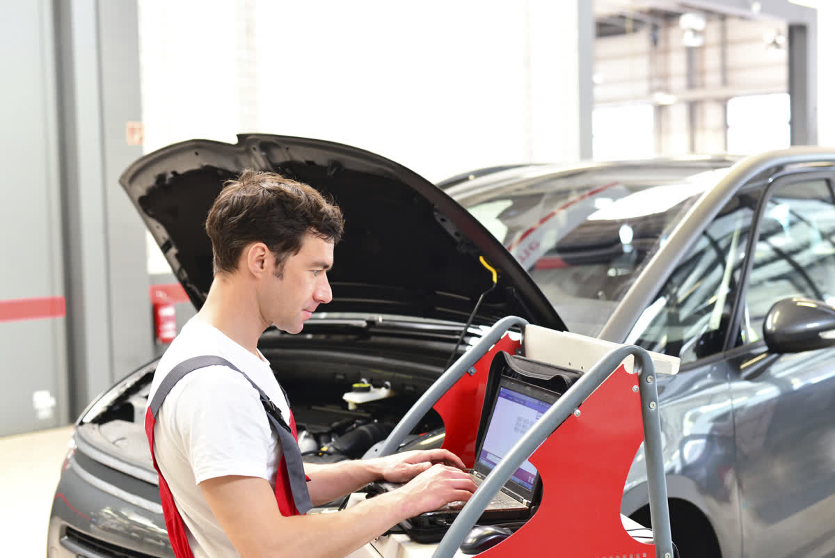 Diagnoză DPF profesională în service auto