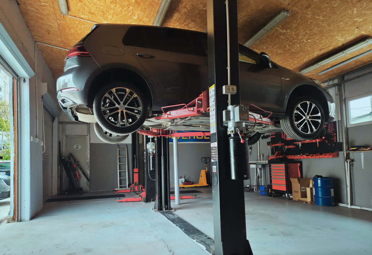 Atelier auto pentru testare DPF după curățare